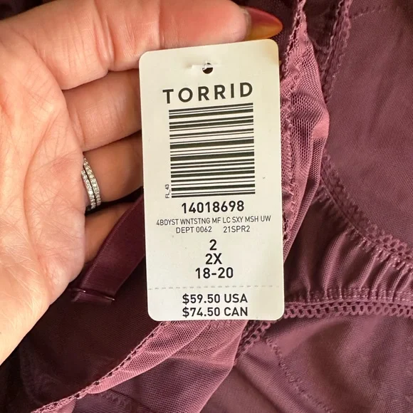 NWT Torrid Lace Piece Bodysuit - Picture 6 of 6